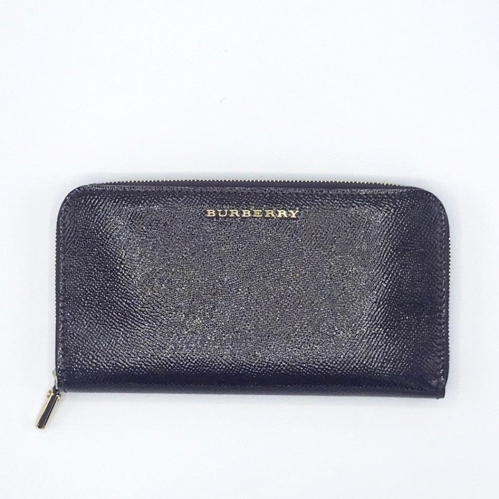 Burberry outlet shop wallet