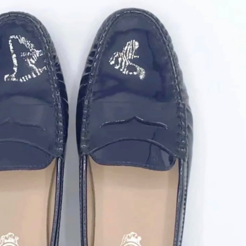 Tods Gommino City Loafers Patent Leather - CHIC Kuwait Luxury Outlet