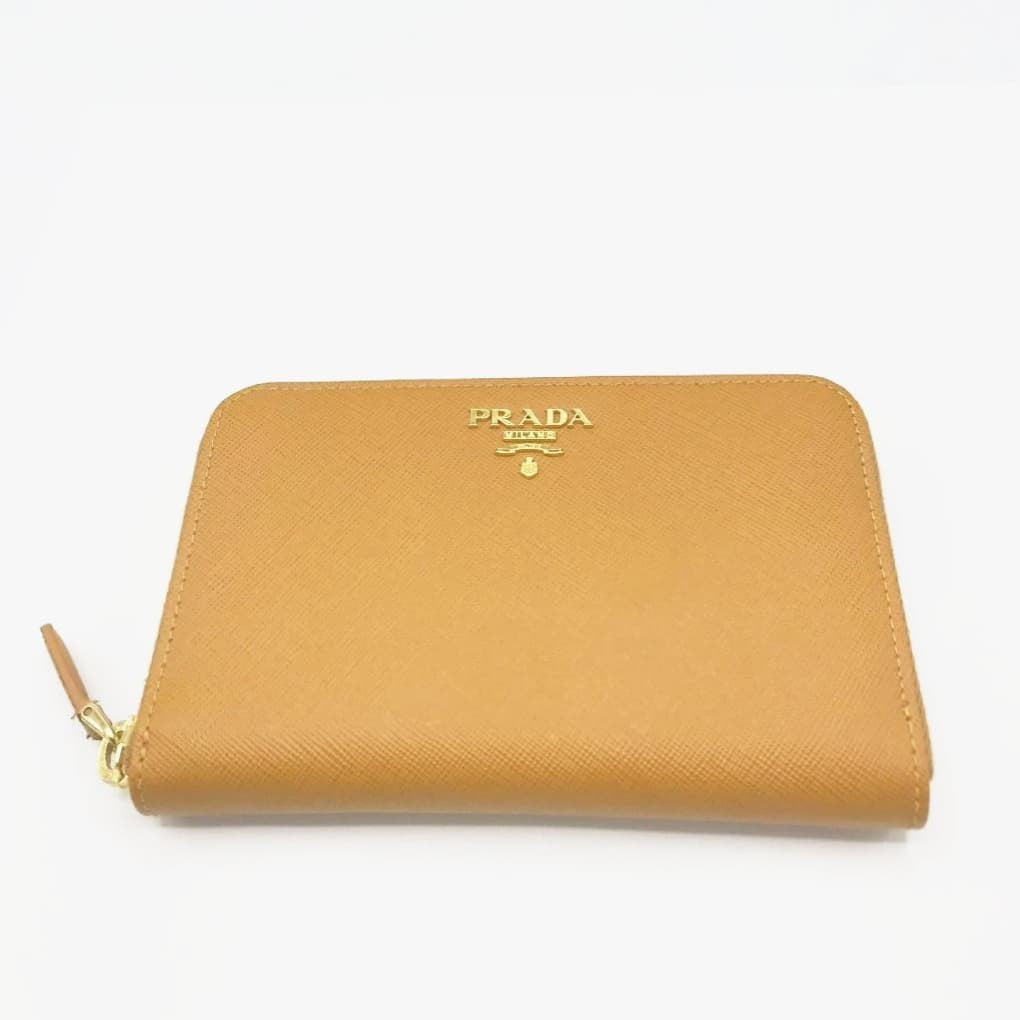 Prada Safiano Leather Zip Wallet - chickuwait.com