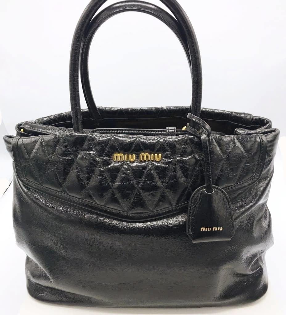 Miu Miu Matelasse Tote Vitello Shine - CHIC Kuwait Luxury Outlet