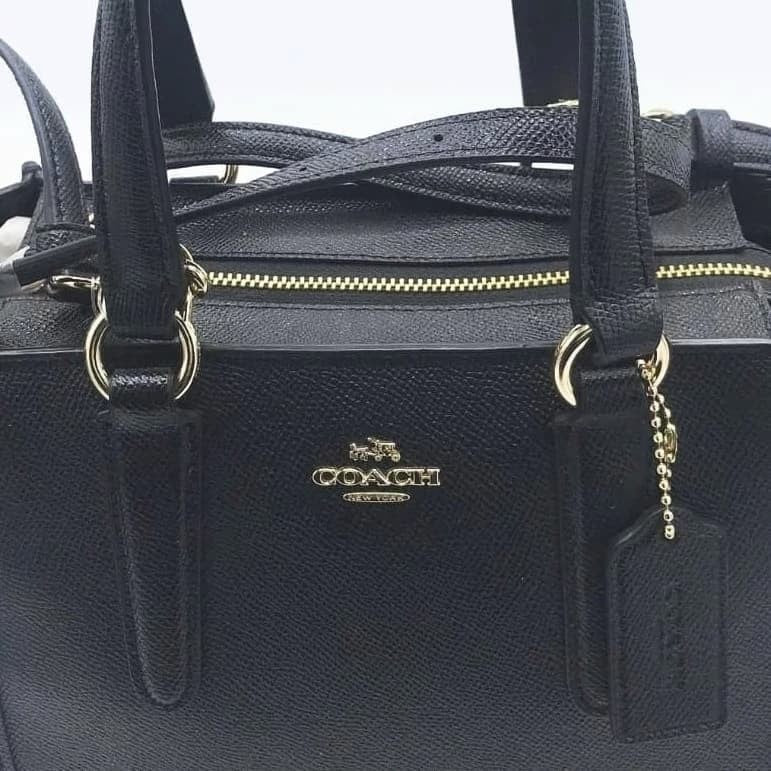 Coach Crossgrain Leather Crosby Carryall - CHIC Kuwait Luxury Outlet