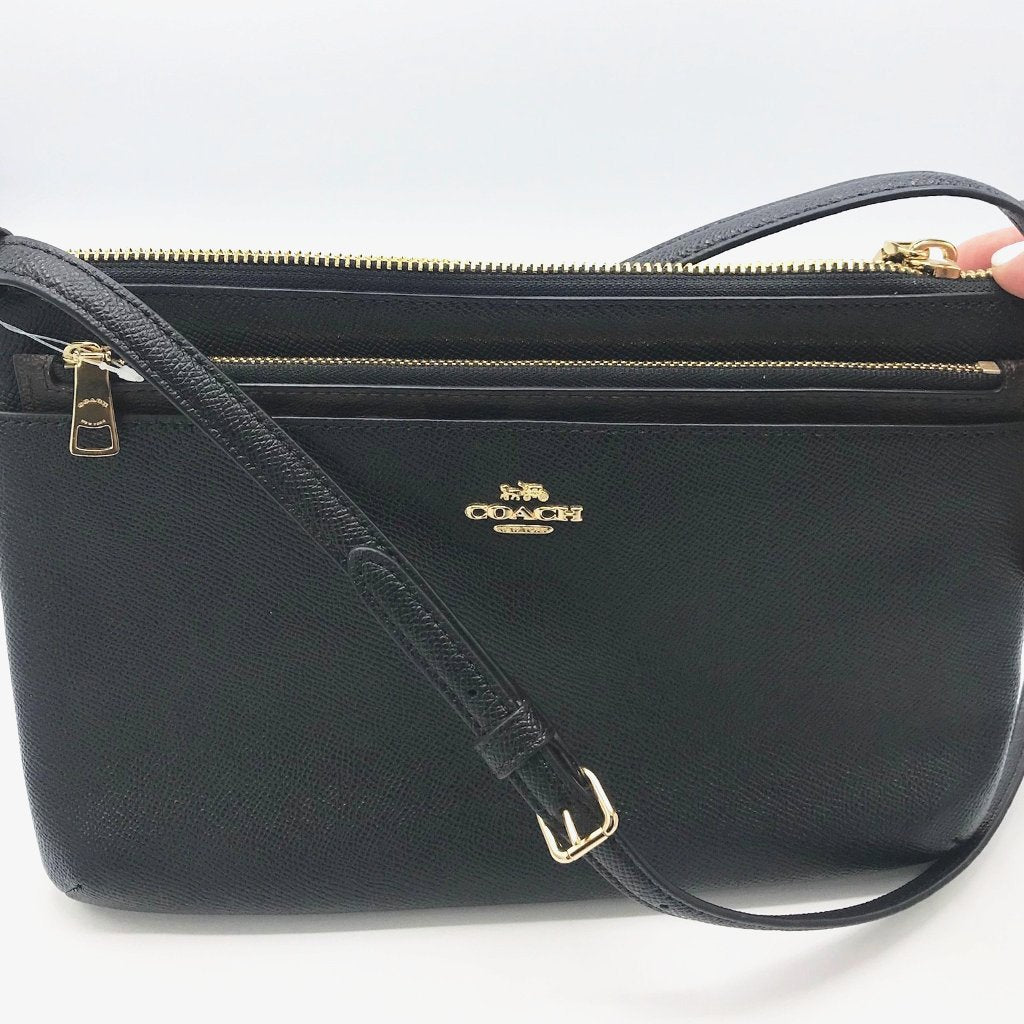 Coach Cross Grain Leather Envelope Bag - CHIC Kuwait Luxury Outlet