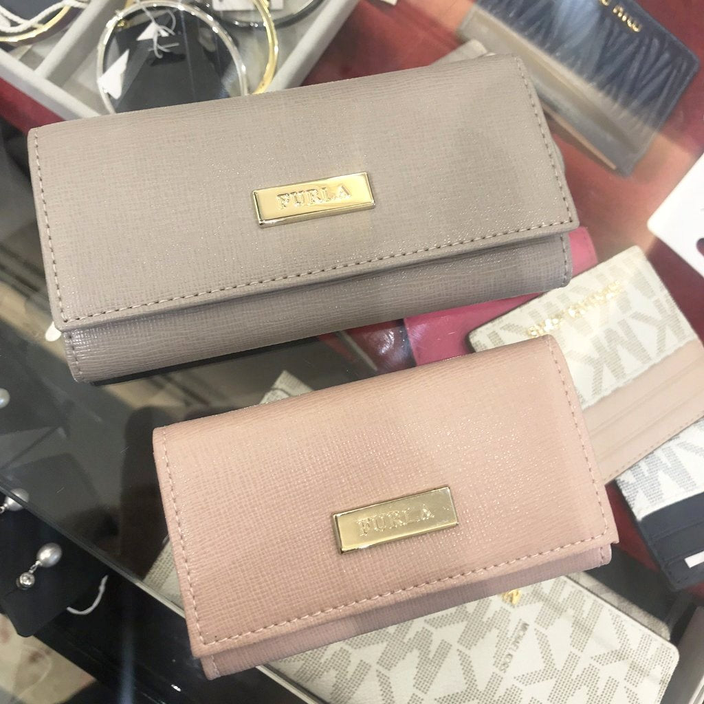 Furla Leather Keyring Small - CHIC Kuwait Luxury Outlet