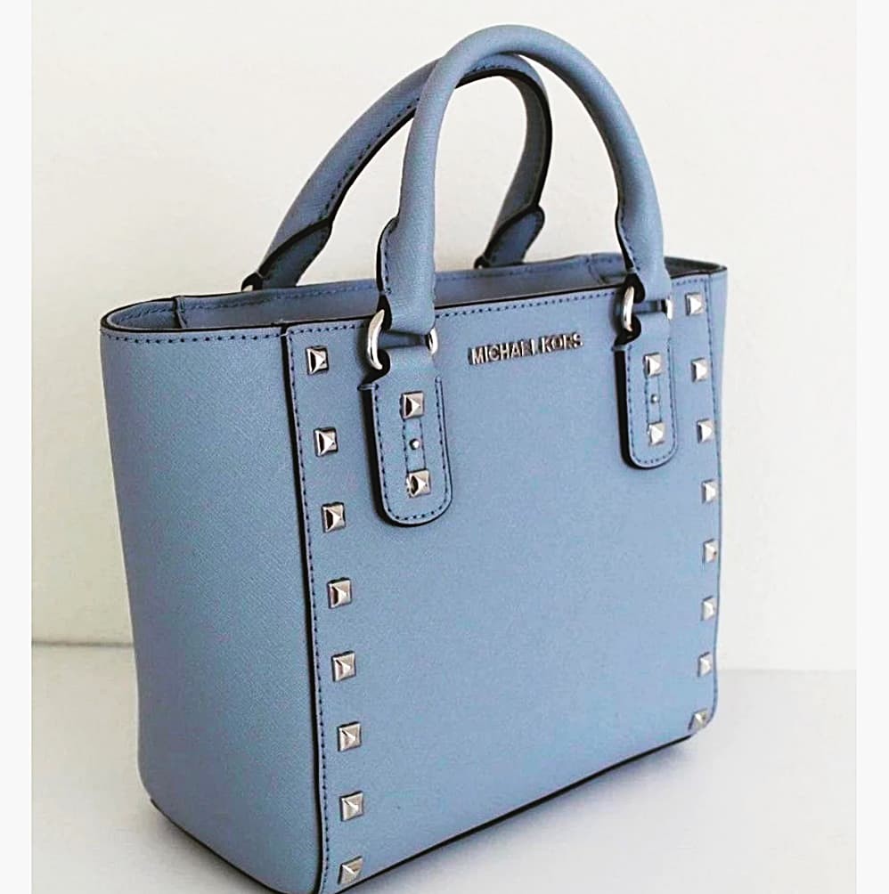 Michael Kors Sandrine Stud Crossbody Blue - chickuwait.com