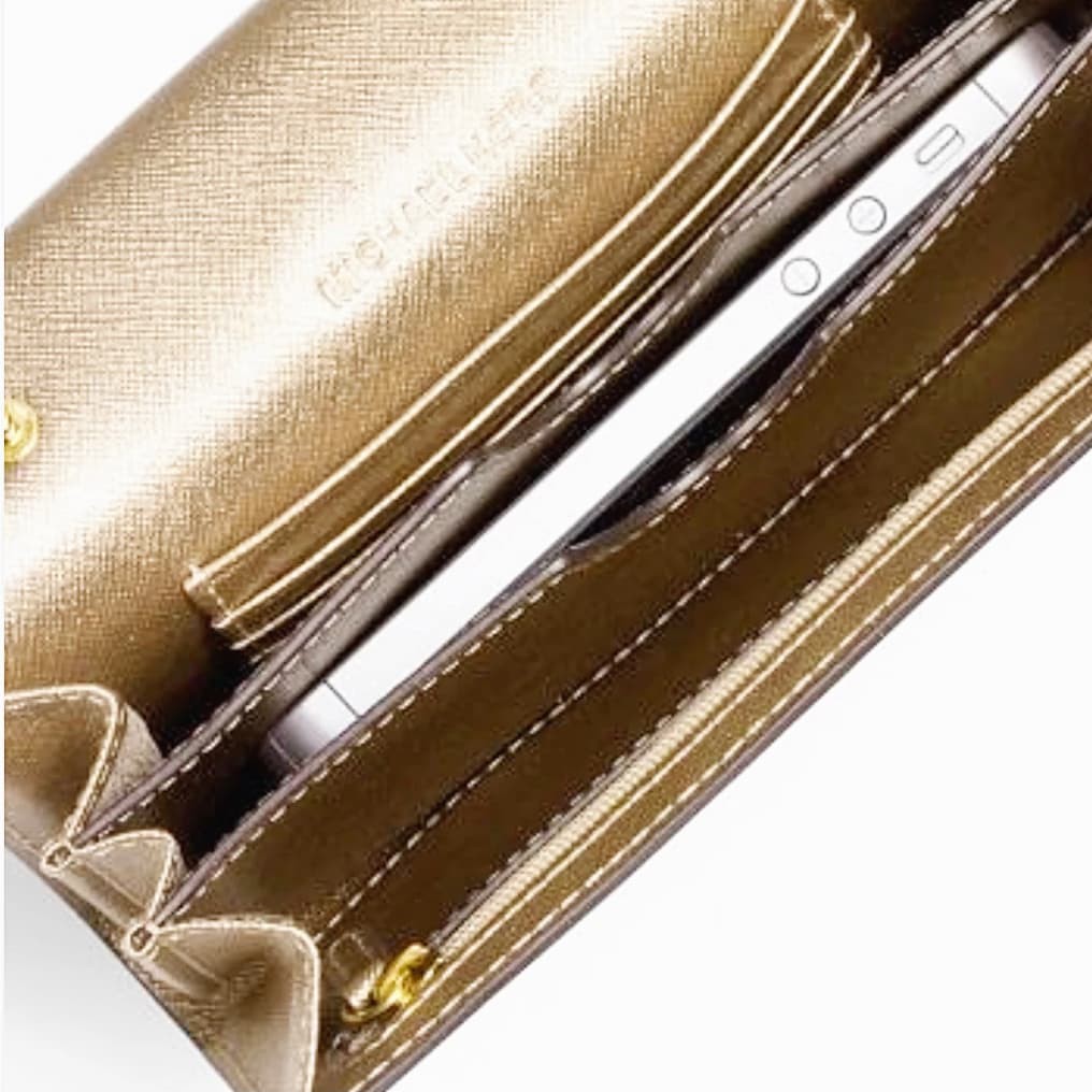 Michael Kors Jet Set Crossbody Gold - CHIC Kuwait Luxury Outlet