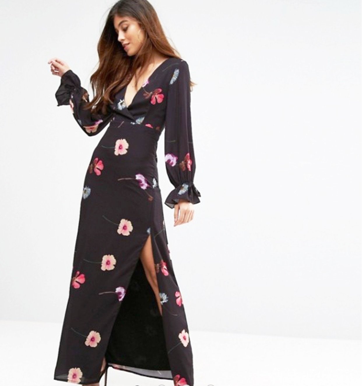 Oh My Love Plunge Dress Tie Cuff Floral - CHIC Kuwait Luxury Outlet