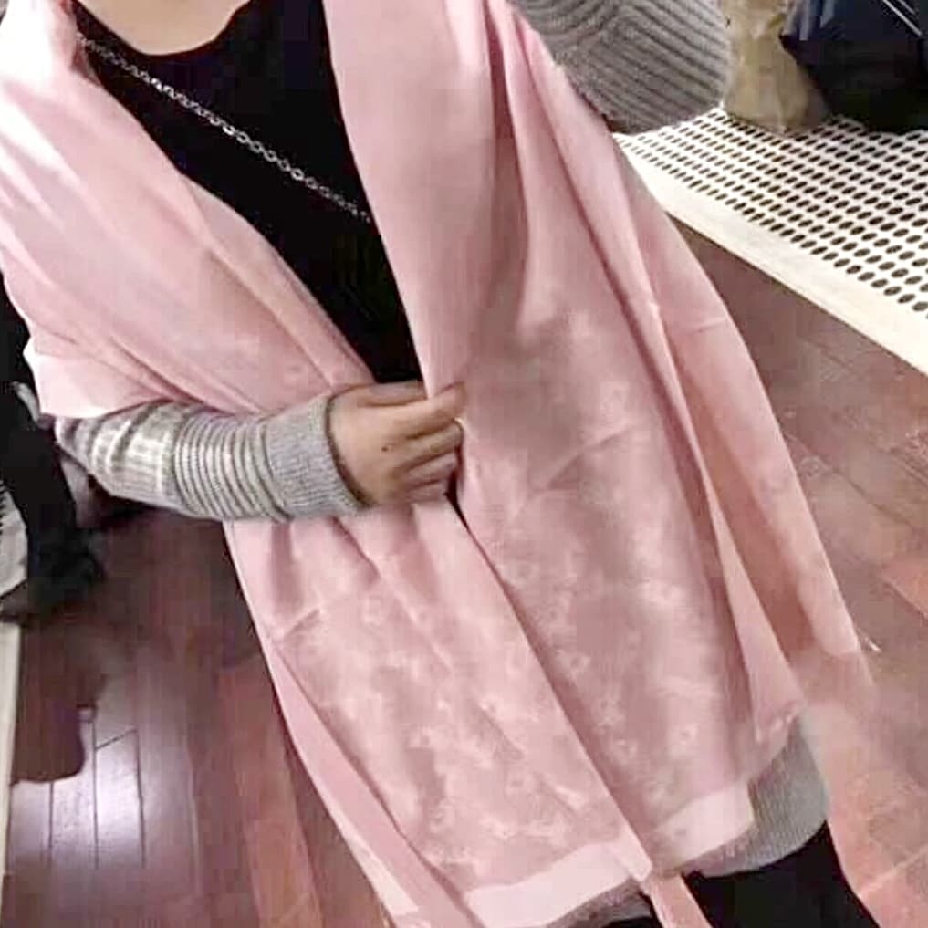 Coach Horse & Carriage Oversized Scarf - chickuwait.com