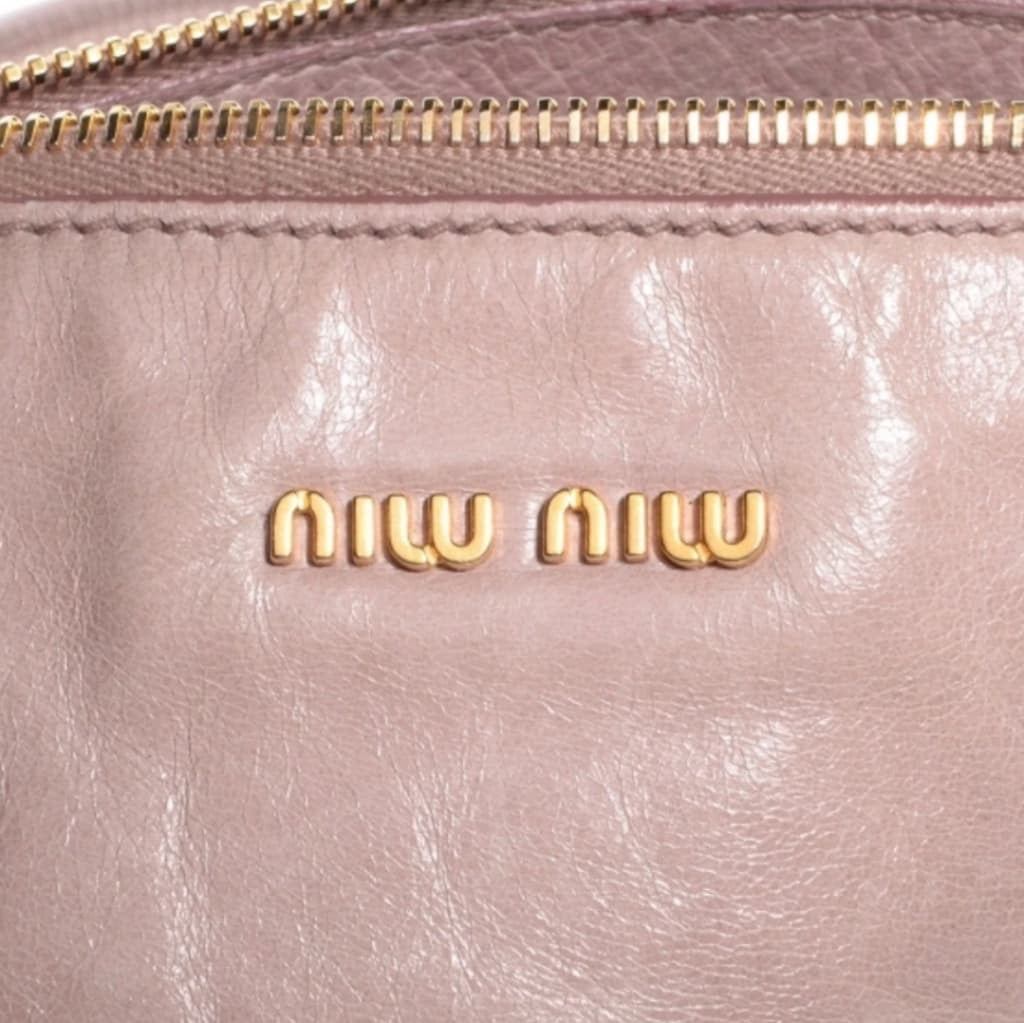 Miu Miu Vitello Lux Leather Tote - CHIC Kuwait Luxury Outlet