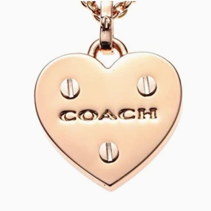 Coach Heart necklace Rose Gold - CHIC Kuwait Luxury Outlet