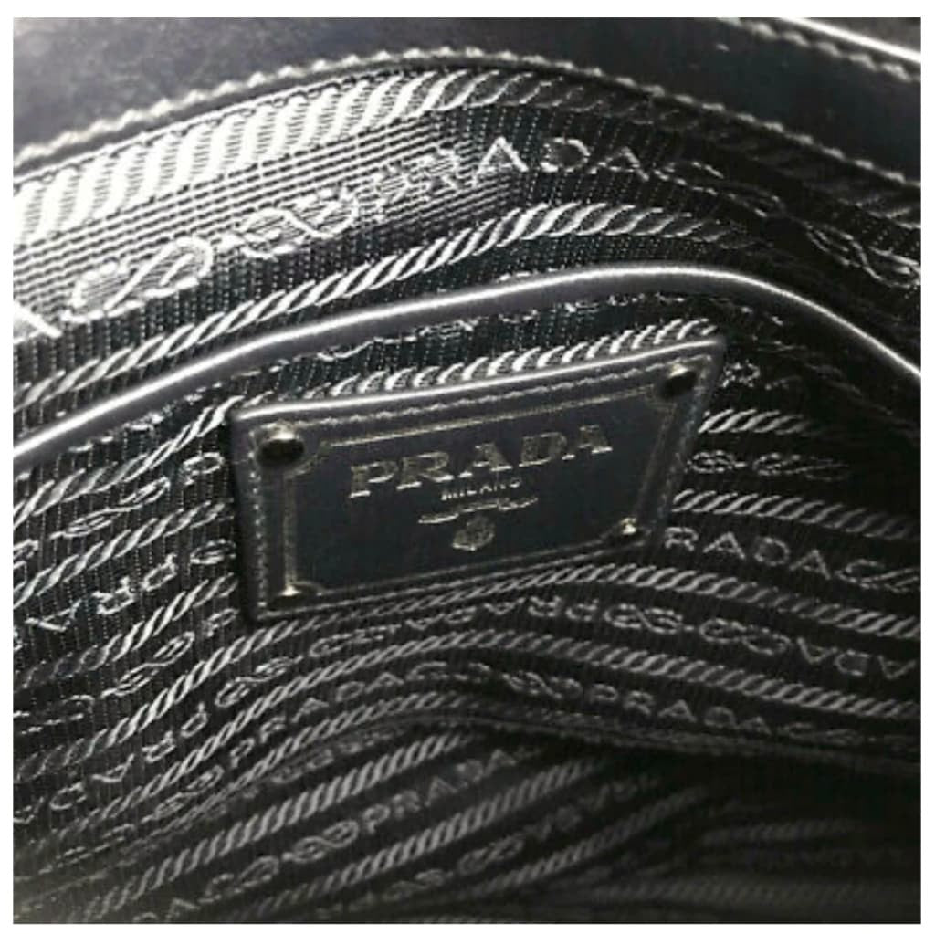 Prada Black Tessuto Nylon & Soft Calf Tote - CHIC Kuwait Luxury Outlet