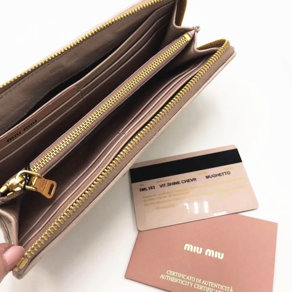 Miu Miu Matelasse Bow Zip Around Wallet - CHIC Kuwait Luxury Outlet