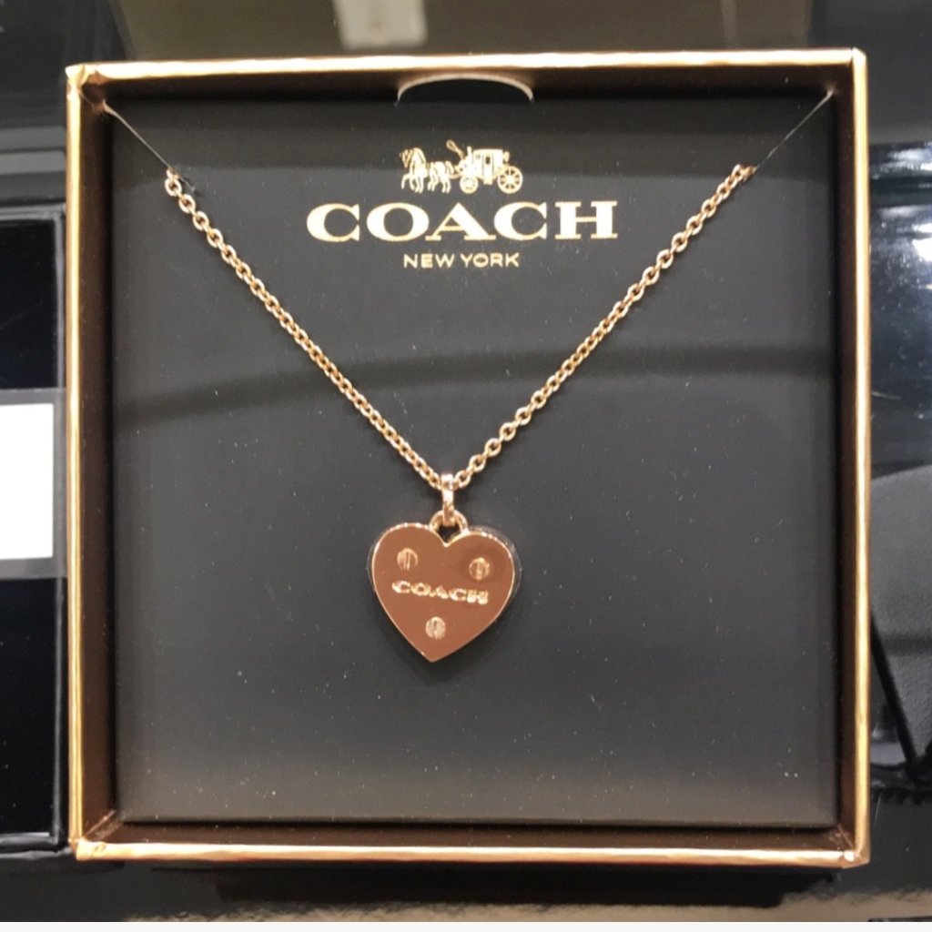 Coach Heart necklace Rose Gold - CHIC Kuwait Luxury Outlet