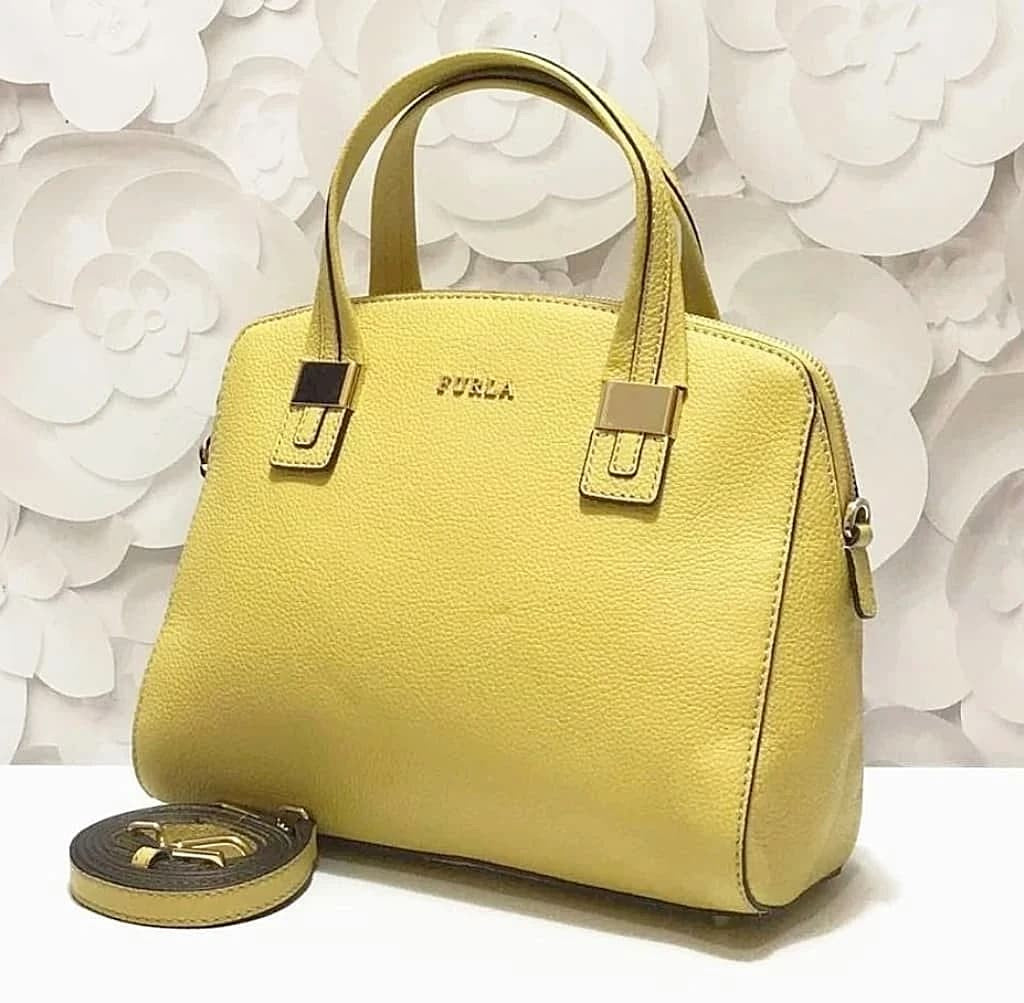 Furla Amelie Tote Small - CHIC Kuwait Luxury Outlet