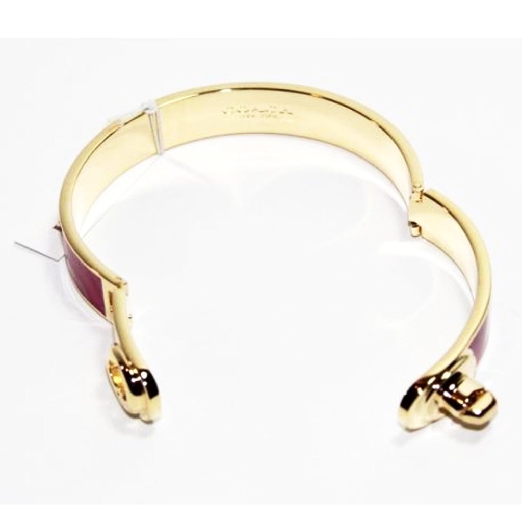 Coach Turnlock Hinged Bangle - CHIC Kuwait Luxury Outlet